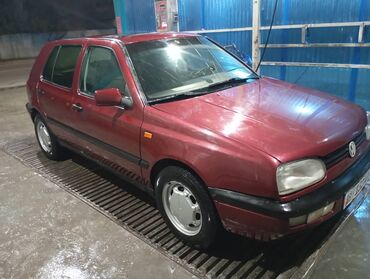 Volkswagen: Volkswagen Golf: 1993 г., 1.6 л, Механика, Бензин, Седан