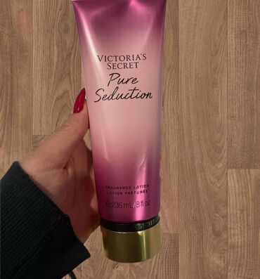 s oliver parfem cena: VICTORIA’S SECRET BODY LOTION - Pure Seduction 236ml. Novo, original