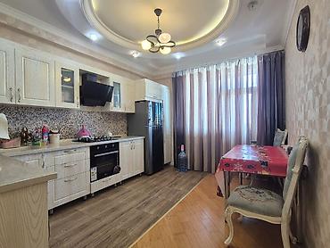 Mənzillər: Bakıxanov qəs., 3 otaqlı, Yeni tikili, 112 kv. m — 10