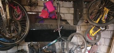 Digər avtomobil ehtiyat hissələri: Avtomobil ehtiyat hissələri – qarışıq parti Təsvir: - Starter — 1