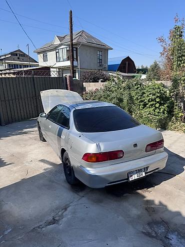 90: Honda Integra: 2001 г., 1.6 л, Автомат, Бензин, Седан — 4