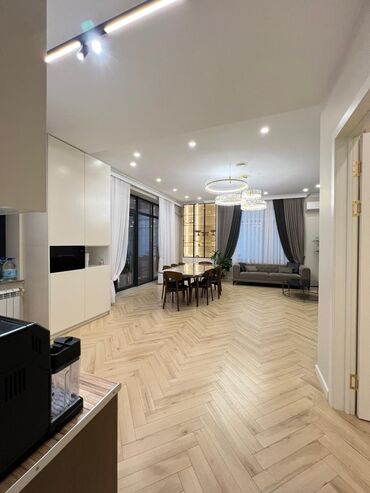 Продажа домов: Дом, 400 м², 7 комнат, Агентство недвижимости, Дизайнерский ремонт — 2