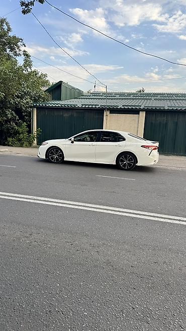 камри 2018: Toyota Camry: 2018 г., Автомат, Бензин, Седан — 2
