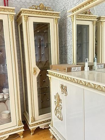 ipi: Klassik üslubda qonaq otağı mebel dəsti - Rəng: krem və qızılı. - — 1