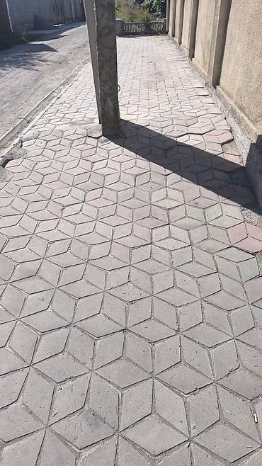 мясо с доставкой бишкек: Тротуарная плитка «Куб» (трёхмерный эффект) самовывоз договорная — 4