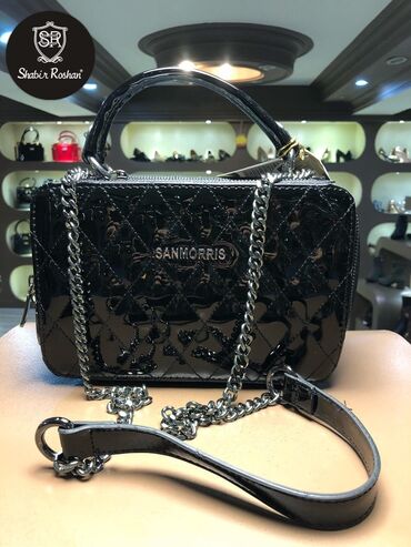 белые женские сумки: Temiz koja canta 110azne alinib, uzun zencir qulpu var parlaq