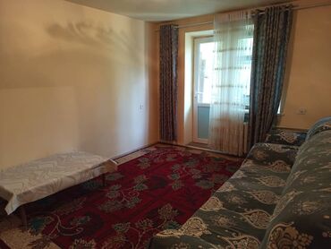 Продажа квартир: 2 комнаты, 36 м², Сталинка, 2 этаж, Старый ремонт