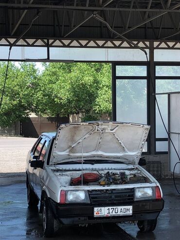 ВАЗ (ЛАДА): ВАЗ (ЛАДА) 21099: 1994 г., 1.5 л, Механика, Бензин, Седан