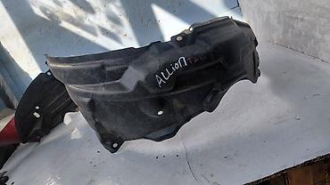 r bit: Подкрылок Передний правый Toyota, 2004 г., Б/у, Оригинал — 2