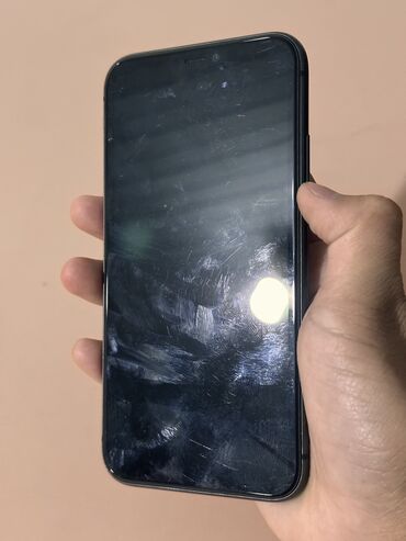 айфон 11 на запчасти: IPhone 11, Б/у, 128 ГБ, Черный, Чехол, 81 %