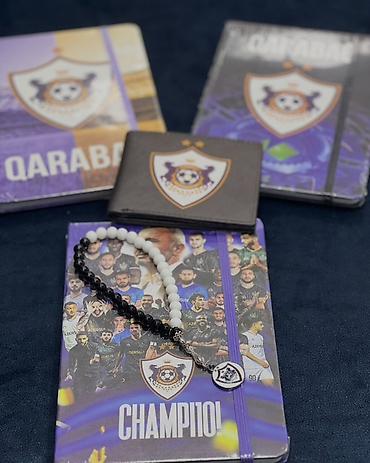 Товары для праздников: Qarabağ FK temalı hədiyyə dəsti Məhsulun tərkibi: - Qarabağ FK loqolu — 1