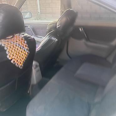 гур на нива: Nissan Primera: 1997 г., 1.8 л, Механика, Бензин, Хэтчбэк — 5