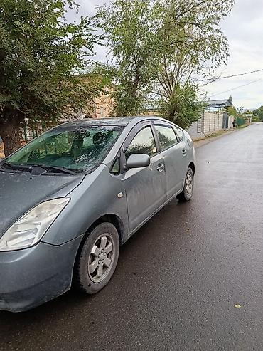 тайрта краун: Toyota Prius: 2004 г., 1.5 л, Вариатор, Гибрид, Хэтчбэк — 4