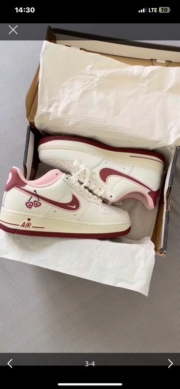 у настоящей женщины должна быть сумка: Кроссовки низкие Nike Air Force Кроссовки Nike Air Force 1 Low