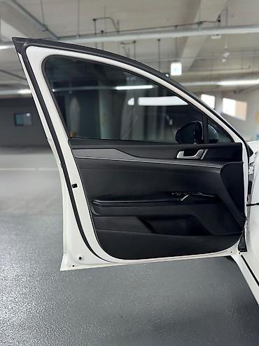 Транспорт: Kia K5: 2020 г., 2 л, Автомат, Газ, Седан — 9