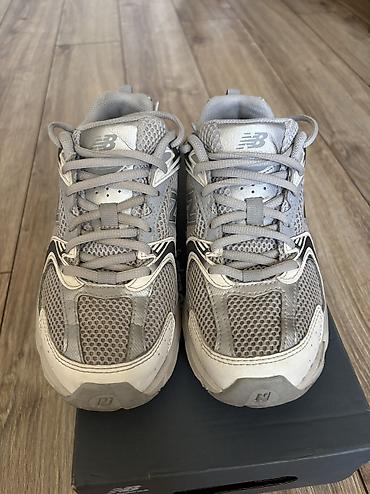 Оригинальные кроссовки New Balance 530 37 размер брали за 8000 носили