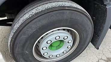 Грузовики: Грузовик, Volvo, Стандарт at lalafo.kg — 8 Грузовики: Грузовик, Volvo, Стандарт — 8