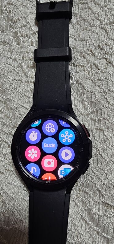 кароке микрофон: Умные часы Samsung Galaxy Watch (серия с вращающимся безелем), цвет