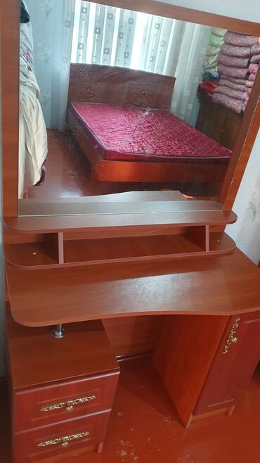 Спальные гарнитуры: Спальный гарнитур, Б/у, Шкаф, Трюмо, Тумба, Другая страна производитель, В рассрочку, Дерево, Самовывоз at lalafo.kg — 2 Спальные гарнитуры: Спальный гарнитур, Б/у, Шкаф, Трюмо, Тумба, Другая страна производитель, В рассрочку, Дерево, Самовывоз — 2