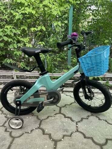 велосипед polygon: Продаю велосипед в хорошем состоянии, на возраст 4-8 лет . Почти не