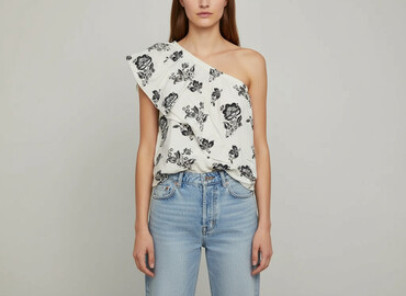 sweter z odkrytymi ramionami zara: Reserved, Women's blouse, size S