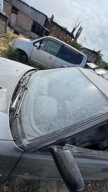 Honda: Honda Civic: 1991 г., 1.5 л, Механика, Бензин, Седан at lalafo.kg — 4 Honda: Honda Civic: 1991 г., 1.5 л, Механика, Бензин, Седан — 4