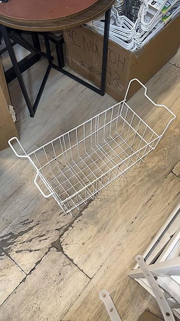 Оборудование для магазинов: Ağ rəngli metal tel səbətlər – asma/raf səbəti - Material: toz boya — 2