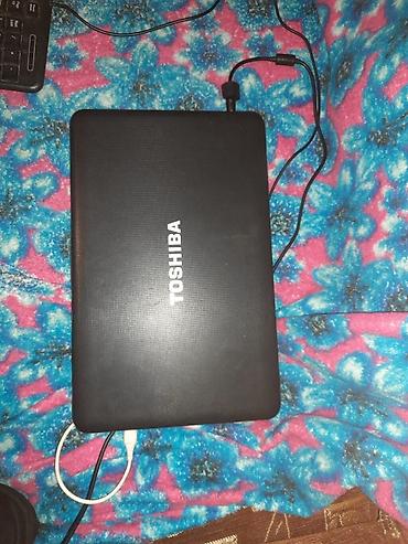 kompüter barter: İşlənmiş Toshiba, 15.6 ", Intel Pentium, 256 GB — 2