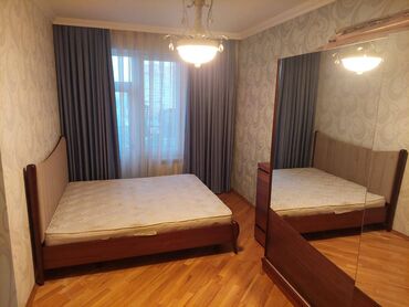 Uzunmüddətli kirayə mənzillər: 9-Mikrorayonda Tərlan Şadlıq evinin yanında 18 mərtəbəli binanın 8-ci — 2