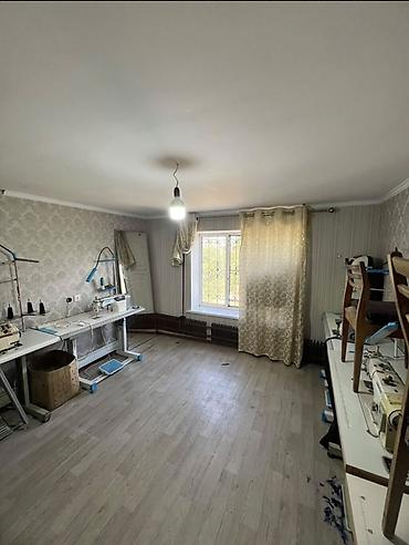 участок лесное: Продаётся небольшой кирпичный дом/дача с мастерской. 3 комнатный есть — 3