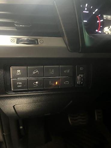 Ssangyong: Ssangyong Rexton: 2018 г., Внедорожник — 9