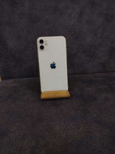 ipone şirvan: IPhone 11, Ağ, Face ID