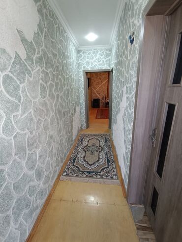 Pulsuz: 1 otaqli ev kiraye verilir heyeti var qaz su var ev ünvani STP — 7