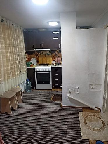 Продажа коттеджей и домов: Продаётся жилой дом с благоустроенными помещениями. - Кухня — 6