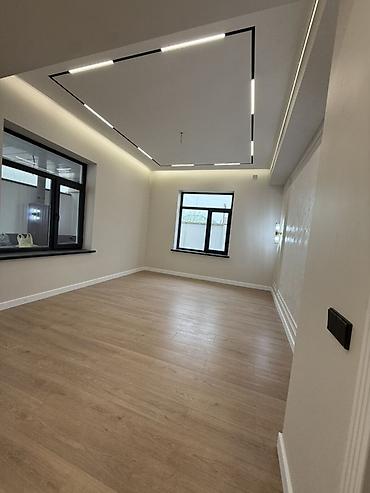 Продажа коттеджей и домов: 🏡ПРОДАЕТСЯ ОСОБНЯК 📍Арча-Бешик 🏠Площадь:200м² 🌿Участок:3сотки — 5