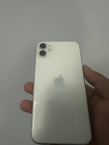 камеры для авто: IPhone 11, белый - Дисплей 6.1" Liquid Retina HD (IPS), True Tone — 2