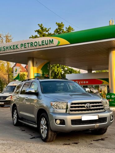 Toyota: Toyota Sequoia: 2009 г., 5.7 л, Автомат, Бензин, Внедорожник