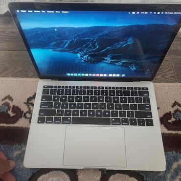 ноутбук macbook: Ноутбук, Apple, 8 ГБ ОЭТ, Intel Core i5, 13.3 ", Колдонулган, Татаал эмес тапшырмалар үчүн