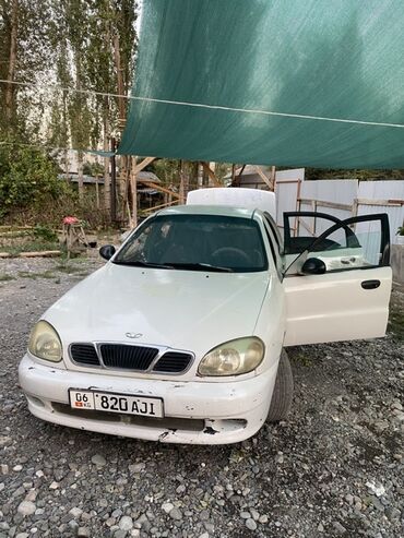 купить опель вектра б: Представлен седан Daewoo Lanos белого цвета. Автомобиль имеет