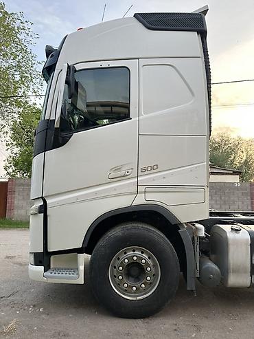Тягачи: Тягач, Volvo, 2013 г., Без прицепа — 7