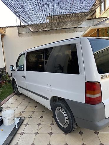 Mercedes-Benz Vito: 2003 г., 2.2 л, Кол менен иштөөчү, Дизель, Вэн/Минивэн lalafo.kg да — 2 Mercedes-Benz Vito: 2003 г., 2.2 л, Кол менен иштөөчү, Дизель, Вэн/Минивэн — 2