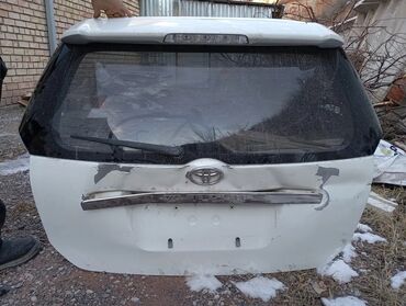 диски на авто r14: Крышка багажника Toyota, Оригинал