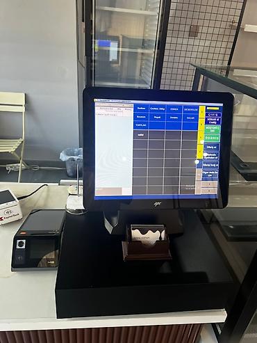 mini kassa: R keeper 2 terefli manitor touch sceeen . 700 manat Teptezedir. 2 ay — 1