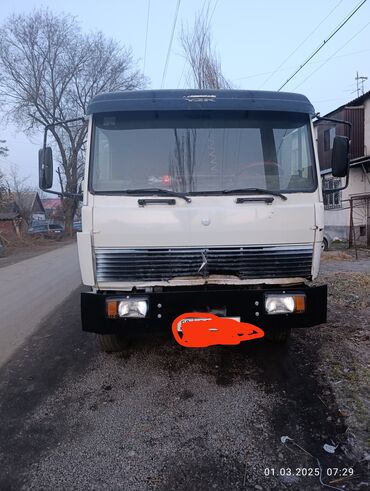 Грузовики: Грузовик, Стандарт