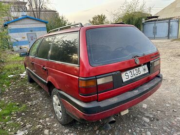 Volkswagen: Volkswagen Passat: 1991 г., 1.8 л, Механика, Бензин, Универсал