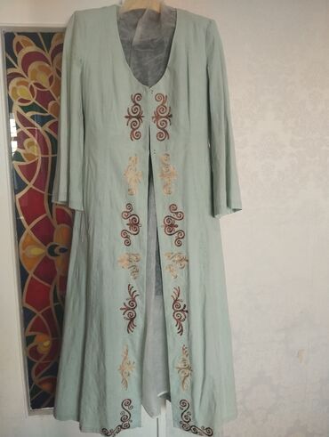 Повседневные платья: 1.Национальное белое платье. Очень эффектное, фасон очень женственный — 6