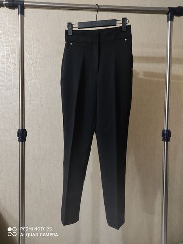 штаны лыжные: Джинсы и брюки, цвет - Черный, Б/у