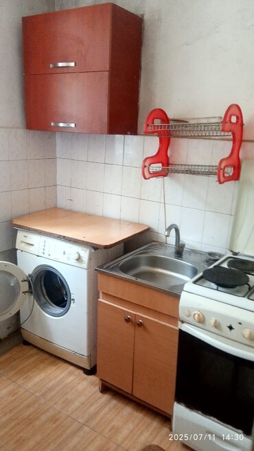 Uzunmüddətli kirayə mənzillər: Сдаётся в аренду семье. Рядом с метро Аджеми. На долгий срок. 1 этаж — 5