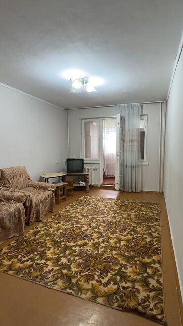 разделитель комнаты: 1 комната, 32 м², 104 серия, 3 этаж, Косметический ремонт
