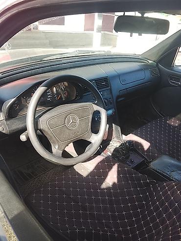 значок mercedes: Mercedes-Benz C-Class: 1997 г., 1.8 л, Механика, Бензин, Седан — 5